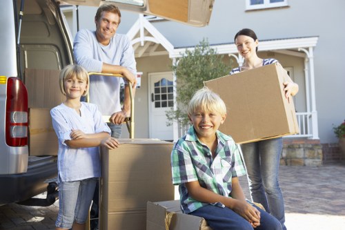Commercial moving van support for Enfield businesses